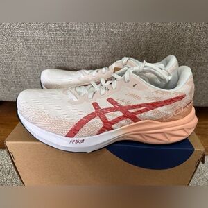 Women’s ASICS Dynablast 3 Sneakers; size 10; Brand new in box
